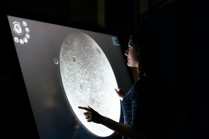 Wycieczka szkolna do planetarium